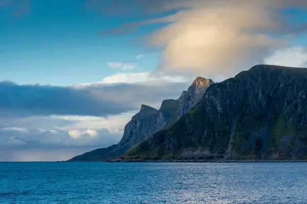 Montañas Las Islas Lofoten Noruega — Foto de Stock