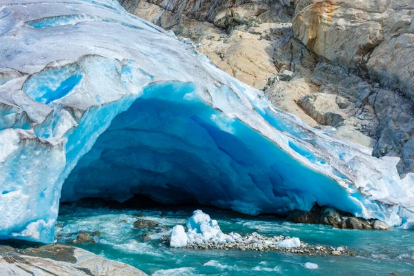 Льодовик Нігардсбрейн Чудовий Блакитний Льодовик Тане Національному Парку Йостедлен Норвегія — стокове фото