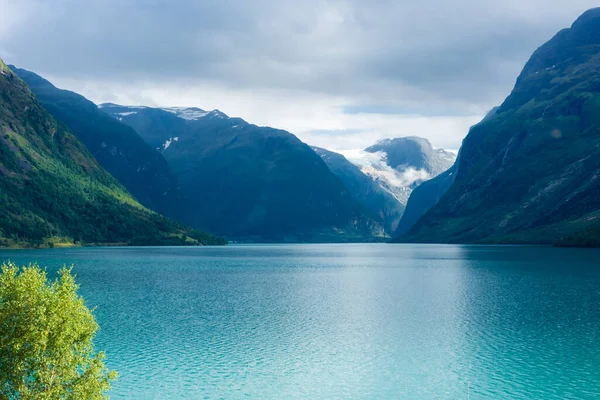 Landscape Lovatnet Glacial Lake Turquoise Crystal Clear Water Norway — Zdjęcie stockowe