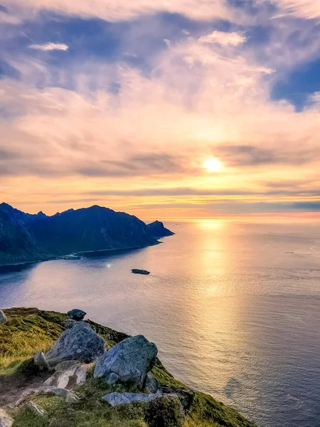 Beautiful Landscape Lofoten Islands Sunset Offersoykammen Trail Norway — Foto de Stock