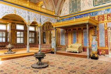 İstanbul, Türkiye, 17 Ekim 2022: Topkapı Sarayı 'ndaki Sultanların Haremi. İstanbul, Türkiye 'de. Harem (Taht Odası / İmparatorluk Sarayı) Topkapı Sarayı 'nın önemli bir parçasıdır..