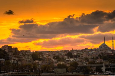 Günbatımında İstanbul 'un inanılmaz silueti, Süleyman Camii, Türkiye