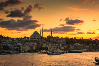 Günbatımında İstanbul 'un inanılmaz silueti, Süleyman Camii, Türkiye