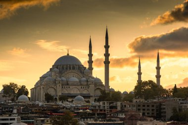 Günbatımında İstanbul 'un inanılmaz silueti, Süleyman Camii, Türkiye