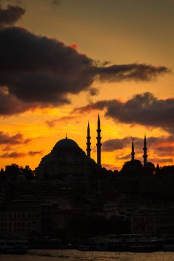 Günbatımında İstanbul 'un inanılmaz silueti, Süleyman Camii, Türkiye
