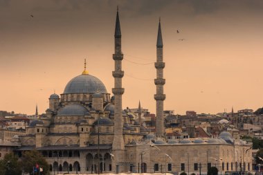 Günbatımında Yeni Cami Camii Manzarası, İstanbul, Türkiye