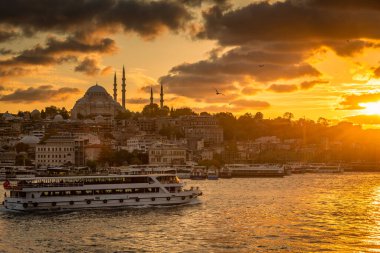 Günbatımında İstanbul 'un inanılmaz silueti, Süleyman Camii, Türkiye