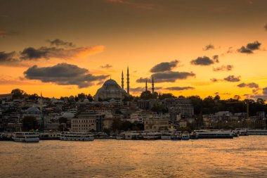 Günbatımında İstanbul 'un inanılmaz silueti, Süleyman Camii, Türkiye
