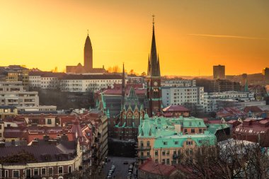 İsveç 'in Goteborg şehrinde gün batımı çok güzel.