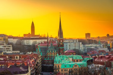 İsveç 'in Goteborg şehrinde gün batımı çok güzel.