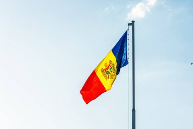 Chisinau 'da Moldova bayrağı sallıyor