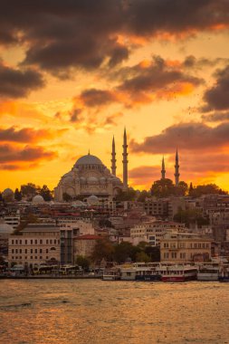 Günbatımında İstanbul 'un inanılmaz silueti, Süleyman Camii, Türkiye