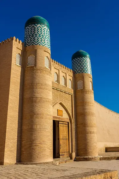 Özbekistan 'ın tarihi Khiva merkezi Itchan Kala manzarası