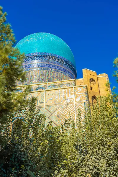 Semerkand, Özbekistan 'ın inanılmaz bibi-hanim camii: Yaratan Allah' ın adıyla