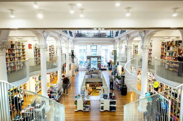 stock image Bucharest, Romania - 2022: Interior of the Carturesti Carousel bookshop, located in the old city 