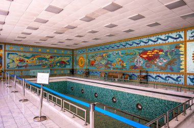 BUCHAREST, ROMANIA - 13 Eylül 2022: Çavuşesku Sarayı veya Çavuşesku Köşkü veya Bahar Sarayı. Komünist lider Nikolay Çavuşesku 'nun evi. Yüksek kalite fotoğraf