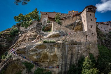 Kalambaka, Yunanistan - 11 Eylül 2022: Büyük Meteoron Manastırı, Meteora 'daki en büyük manastır. Yunanistan, unesco mirası. seyahat konsepti. Yüksek kalite fotoğraf