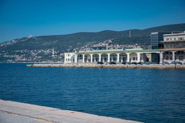 TRIESTE, İtalya - 10 Eylül 2023: Eski Trieste limanı - Porto Vecchio, Kuzeydoğu İtalya. Yüksek kalite fotoğraf