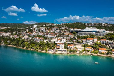 Neum 'un panoramik manzarası, Bosna-Hersek' teki tek kıyı kenti. - Evet. Yüksek kalite fotoğraf