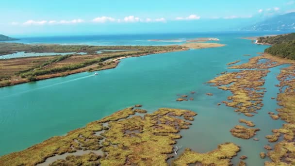 Съемки Воздушного Беспилотника Beautiful Seaside Butrint National Park Недалеко Района — стоковое видео