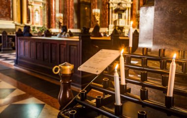Macaristan, Budapeşte 'deki St. Stephens Bazilikası' nın içi. Yüksek kalite fotoğraf