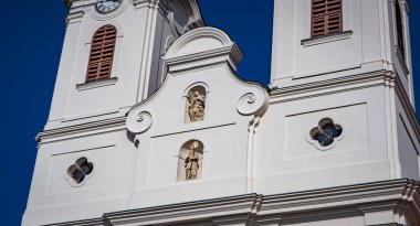 Tihany, Macaristan - Tihany Manastırı 'nın ünlü Benedikt Manastırı manzarası