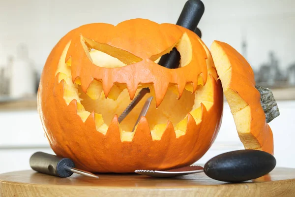 Carved Halloween Pumpkin Jack Lantern Carving Tools Spooky Laughing Scary — Stock Photo, Image