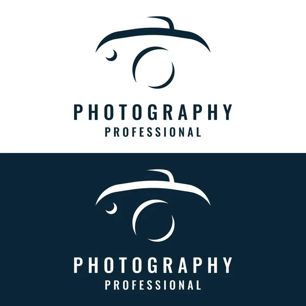 Photography Camera Logo Lens Camera Shutter Digital Line Professional Elegant — Stock Vector