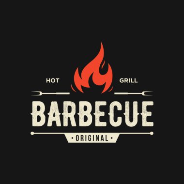 BBQ sıcak ızgara klasik tipografi logosu çapraz alevler ve spatula. Restoran, rozet, kafe ve bar logosu.
