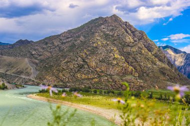 Göl Dağları ile güzel manzara