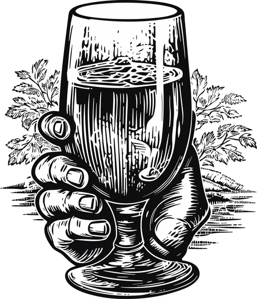 Мужская Рука Держит Стакан Алкогольного Напитка Ручной Рисунок Винтажная Гравировка — стоковый вектор