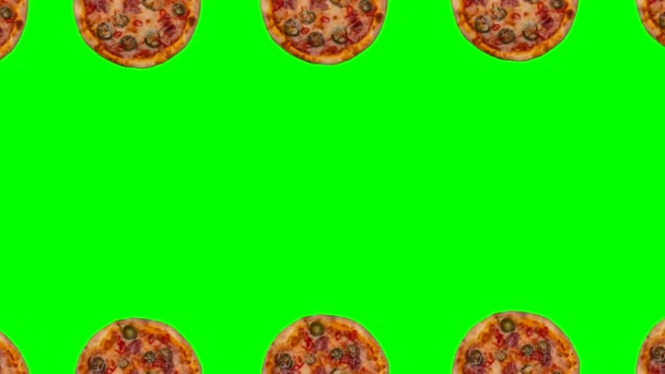 食べ物のアニメーションや画面の上部と穏やかなエッジに沿ってピザを移動するフレーム 緑のクロマキーの背景にテキストを挿入する場所と — ストック動画