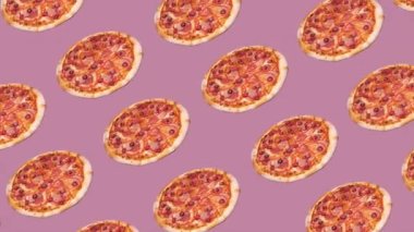 Pembe arka planda çok sayıda pizza uçurmanın moda yemek arka plan animasyonu. Yüksek kalite 4k görüntü