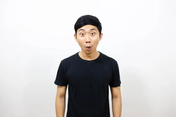 Asiático Hombre Negro Camisa Siente Emocionado Cara Aislado —  Fotos de Stock