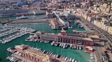 İtalya, Ceneviz 'deki bir limanın hava görüntüsü İHA ile çekildi