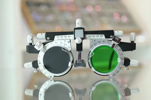 Polovina Předepsaných Brýlí Pro Vysokou Krátkozrakost Zrak Měřicí Přístroj Péče — Stock fotografie