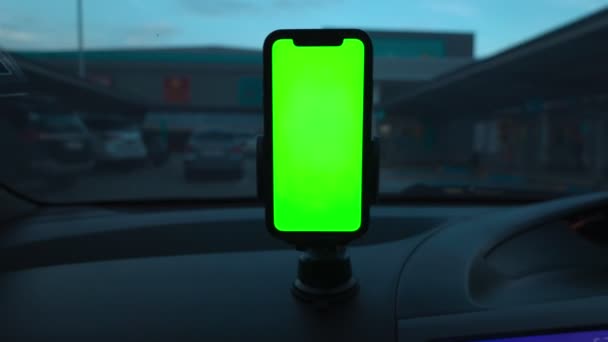Smartfon Zielony Ekran Samochodzie Telefon Samochodzie — Wideo stockowe