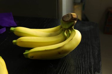 Yakın plan yemek, elle yemek pişirme.