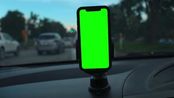 Telefon Zielony Ekran Samochodzie Smartfon Zielony Ekran Samochodzie — Wideo stockowe