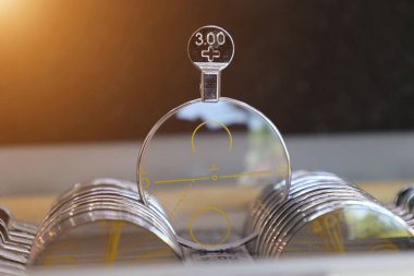 Göz muayenesi, gözlük lensi, göz testi için gözlük lensi. 