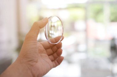 Gözlüklü lensler, gözlüklü lensler.