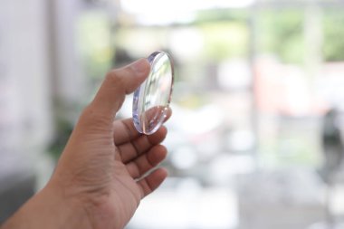 Gözlüklü lensler, gözlüklü lensler.