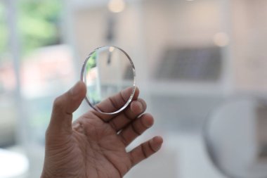 Gözlüklü lensler, gözlüklü lensler.