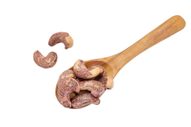 Ceviz fıstığı beyaz, fındık yiyeceği izole edilmiş. 