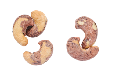 Ceviz fıstığı beyaz, fındık yiyeceği izole edilmiş. 