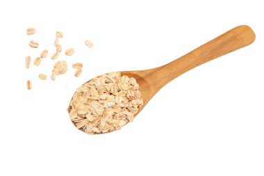 Beyaz arka planda yulaf ezmesi manzarası, yulaf ezmesi kahvaltısı. 