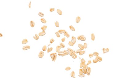 Beyaz arka planda yulaf ezmesi manzarası, yulaf ezmesi kahvaltısı. 