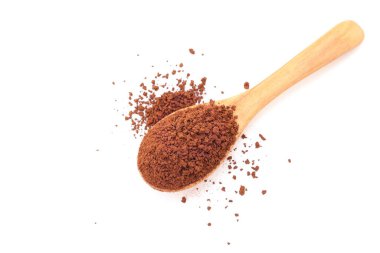 Beyaz arka planda izole kahve, iyi pişmiş kahve, kahve tozu.,