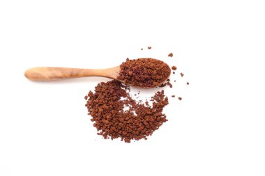 Beyaz arka planda izole kahve, iyi pişmiş kahve, kahve tozu.,