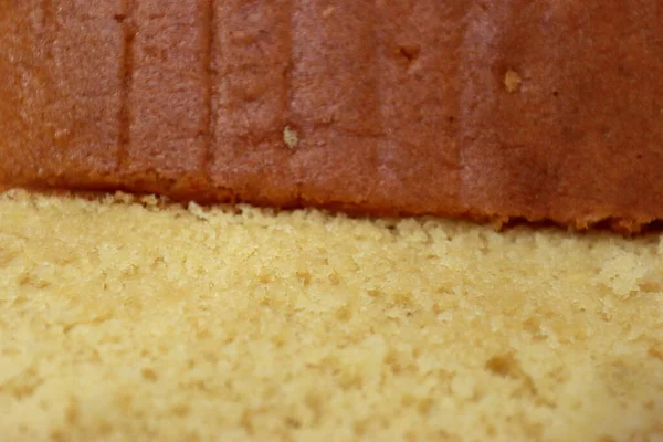 Gezonde Zelfgemaakte Botercake Witte Achtergrond Zelfgemaakte Taart Plakjes Close Foto — Stockfoto